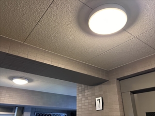 マンション共用部照明LED化工事（40灯）2