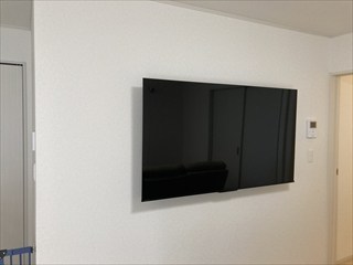 茨城県土浦市 家庭用ダクトレール・テレビ壁掛け・換気交換工事7