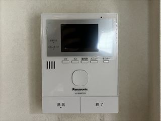 千葉県松戸市　家庭用ドアホン交換工事4