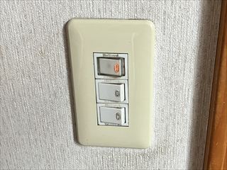 茨城県取手市　家庭用スイッチ交換工事