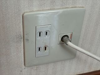 茨城県守谷市　家庭用コンセント交換工事