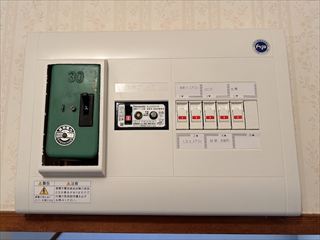 千葉県野田市　家庭用分電盤交換工事