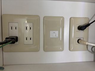 千葉県柏市　家庭用LANケーブル引換＋コンセント増設工事