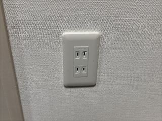 千葉県流山市　家庭用コンセント交換工事