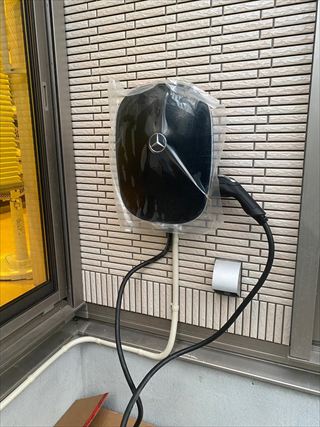 充電ユニット設置工事(ベンツ純正)
