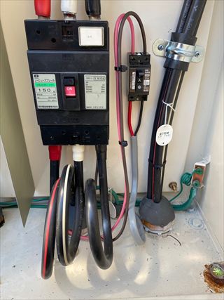 EVコンセント（電気自動車充電コンセント）設置工事