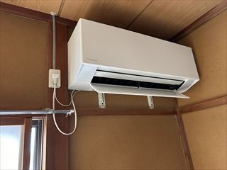 茨城県土浦市　家庭用エアコン交換工事