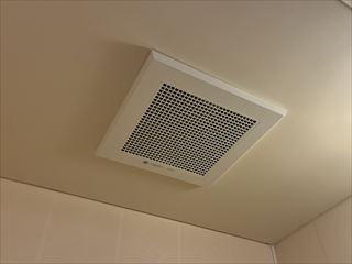 茨城県取手市　マンション用エアコン・換気交換工事