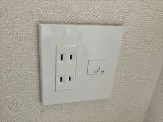 千葉県流山市　家庭用コンセント交換工事