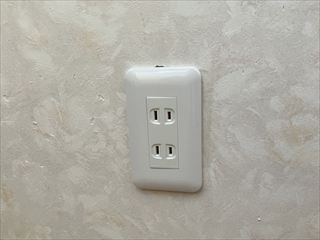 茨城県龍ヶ崎市　家庭用コンセント・スイッチ交換工事