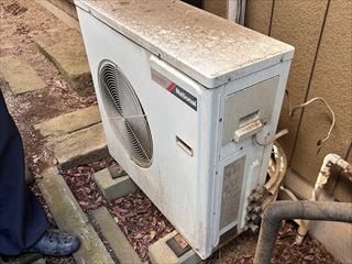 茨城県取手市　オフィス用エアコン交換工事