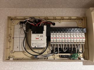 千葉県柏市　家庭用アンペアアップ、コンセント交換工事
