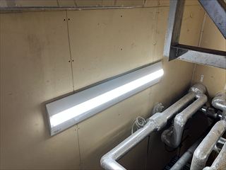 茨城県つくば市　オフィス用駐車場照明、室内照明LED化工事