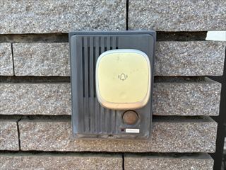 千葉県柏市　家庭用ドアホン交換・門灯照明交換・スイッチ交換工事