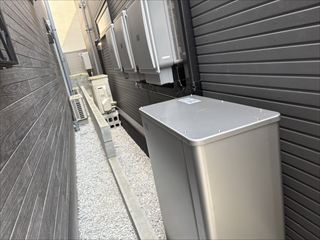 東京都練馬区 家庭用太陽光発電+蓄電池12.7kWh設置工事
