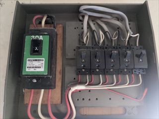 千葉県流山市　家庭用分電盤交換工事
