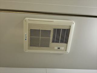 茨城県守谷市　家庭用浴室換気扇交換工事
