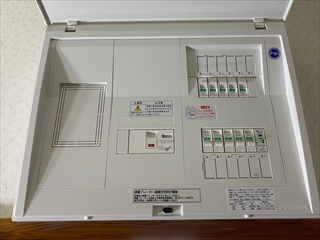 増渕電気　分電盤交換工事（感震ブレーカー付き）3